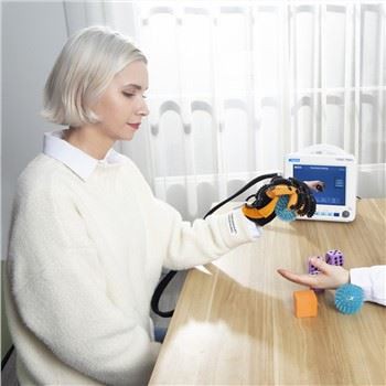 手先運動ロボット指訓練装置